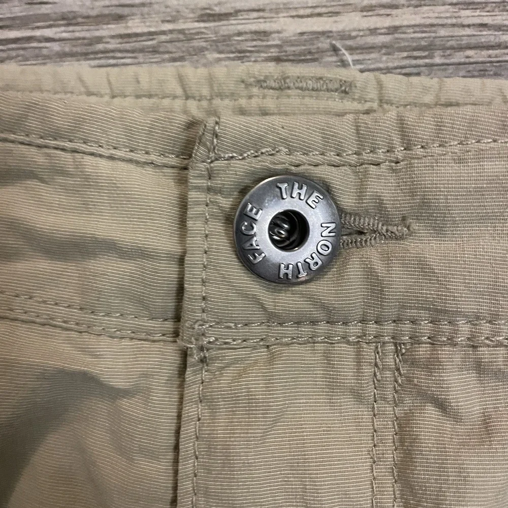 North Face Men's Shorts‎ Cargo RipStop 36 Multi Pockets 10 Inch Outdoor Hiking